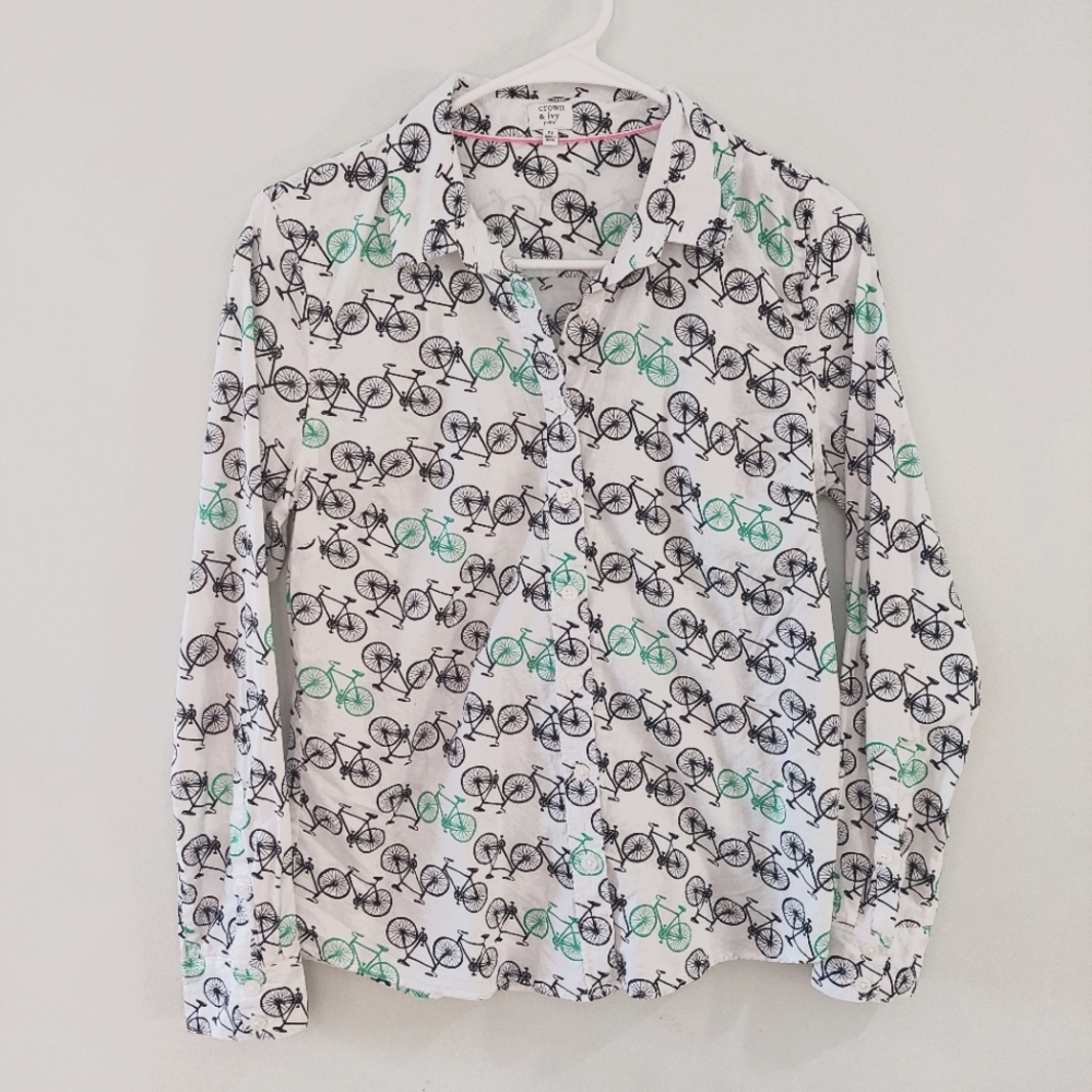 Crown & Ivy button-up shirt Small Petite Novelty bicycle print white blue Green